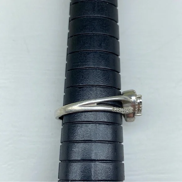 JJ Sterling Silver Heart with Diamond Illusion Setting Statement Ring - Picture 9 of 10